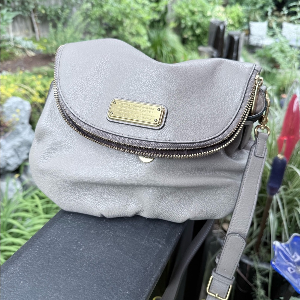 Marc by Marc Jacobs Gray Leather Crossbody Bag